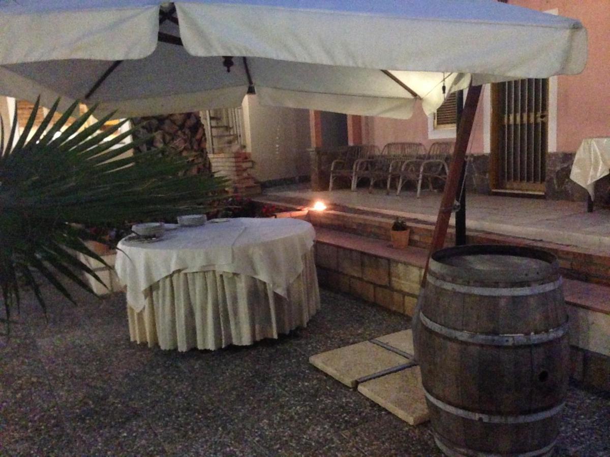 Hotel La Pineta Joppolo Екстериор снимка