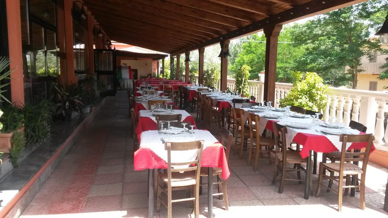 Hotel La Pineta Joppolo Екстериор снимка